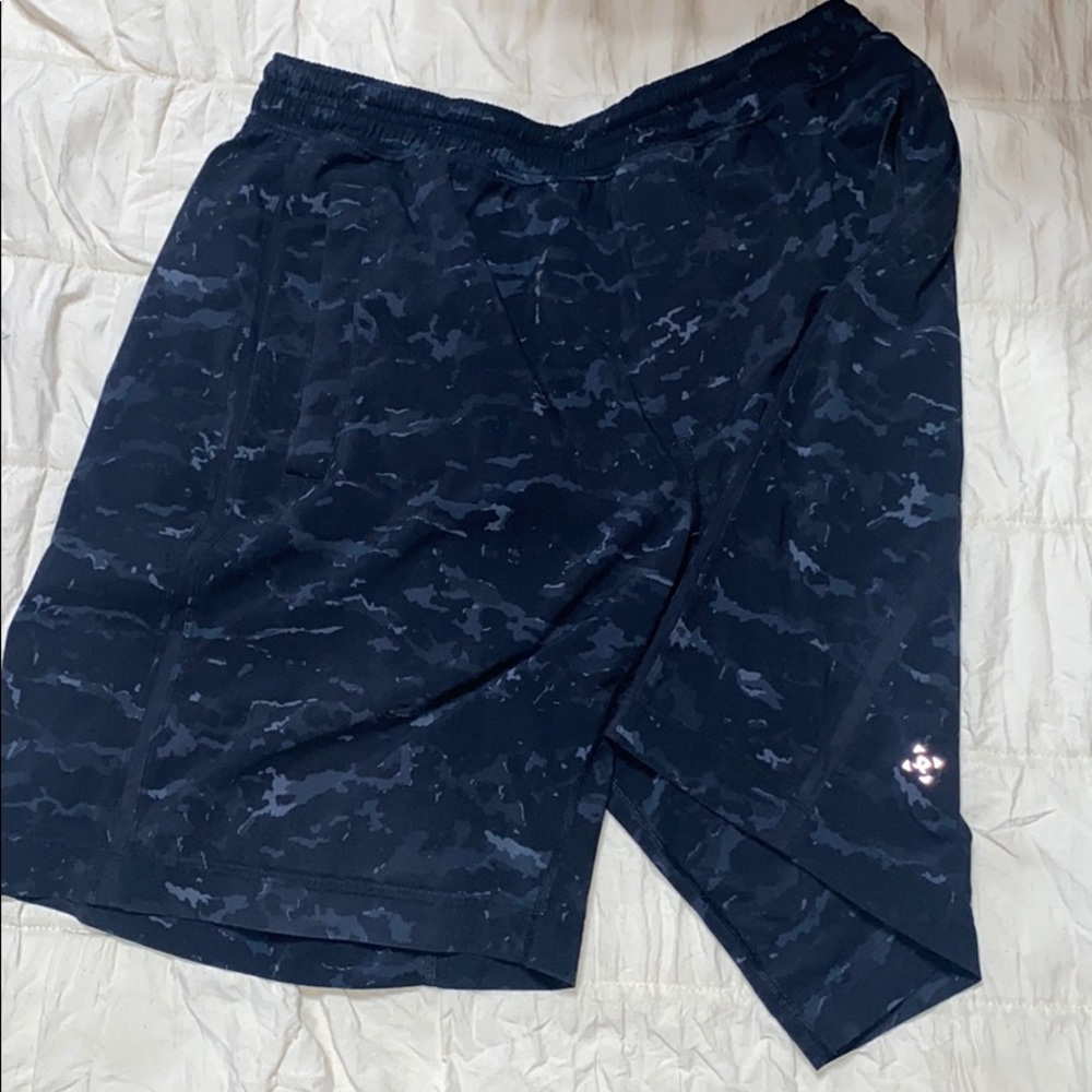 Men’s Lululemon short